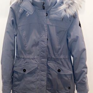 Hollister heritage collection grey women’s faux fur lined parka size medium.